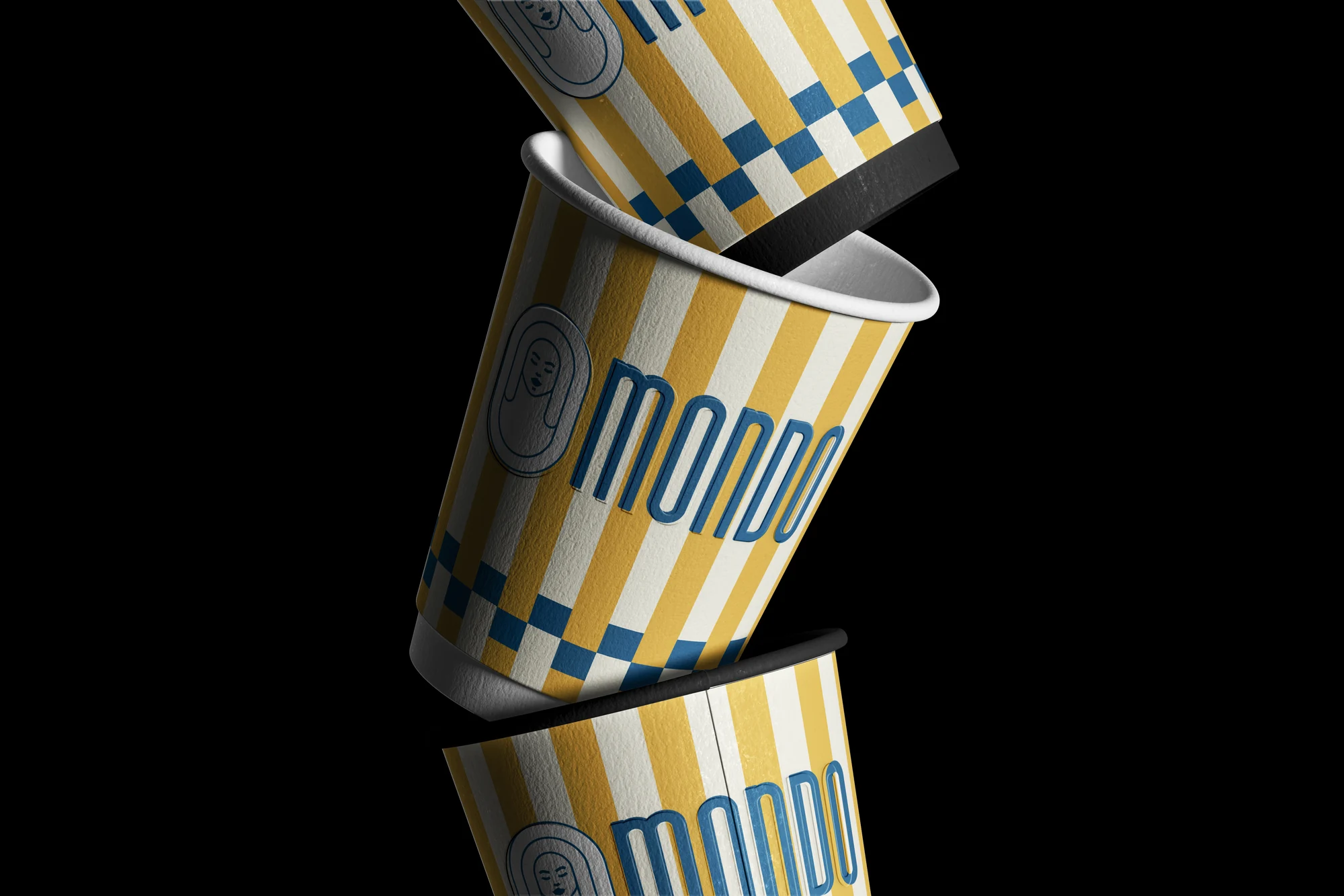 Mondo Coffee Cups mit gelb-weißen Streifen und blauem Karomuster